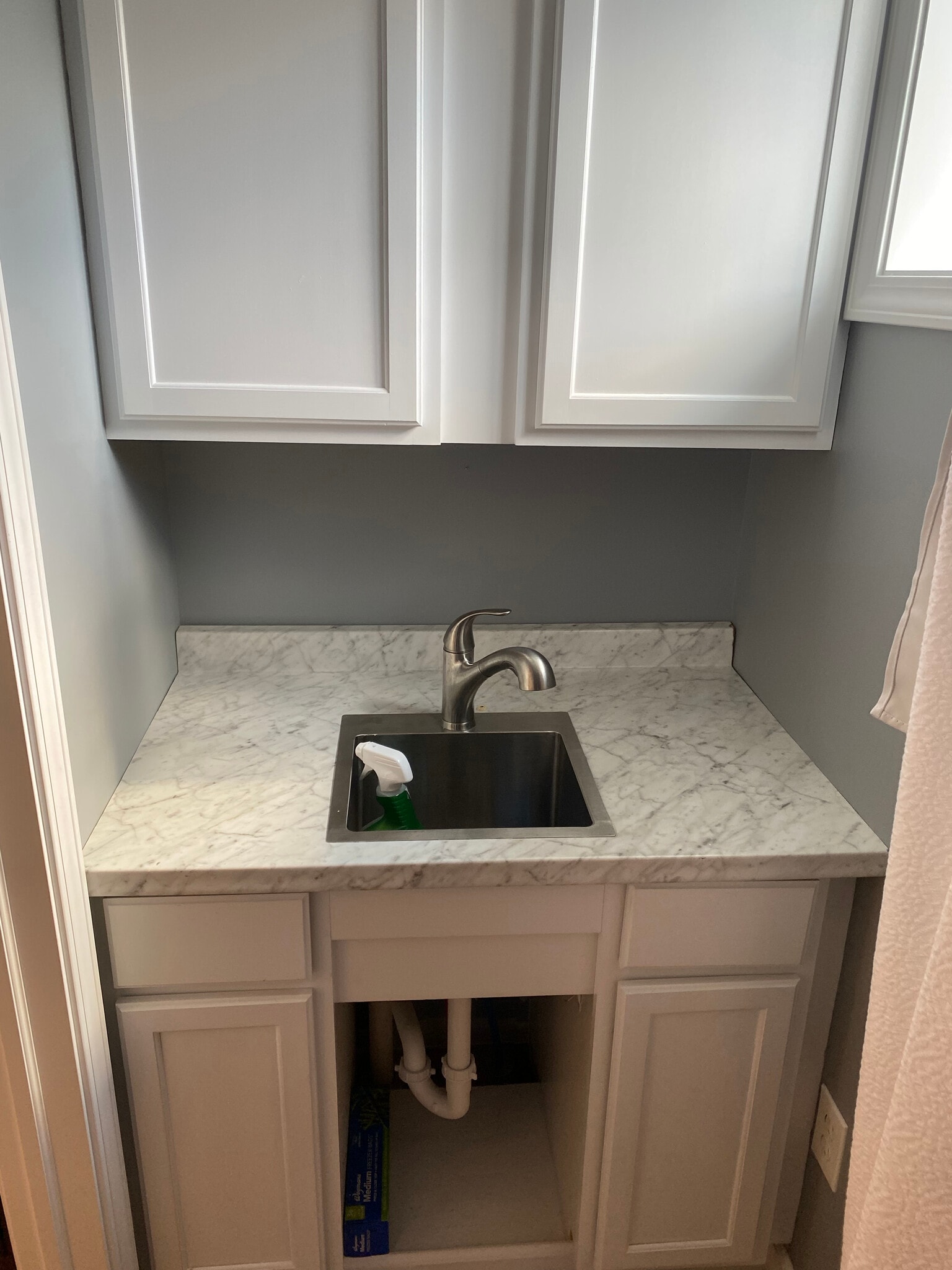 Building Photo - 106 N Main St