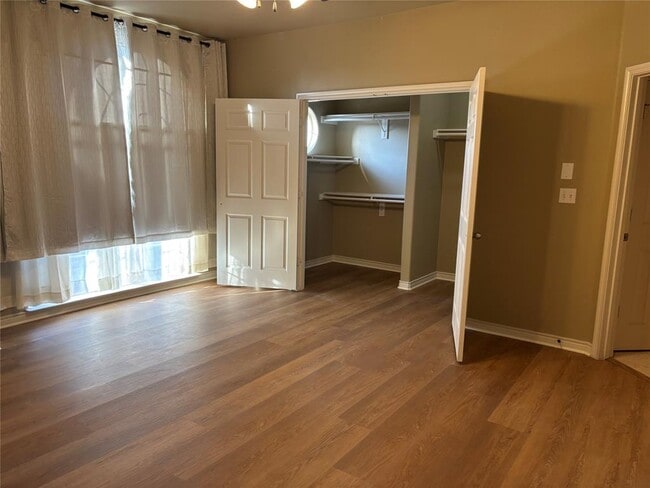 Building Photo - 12289 Mulligan Glen Ct