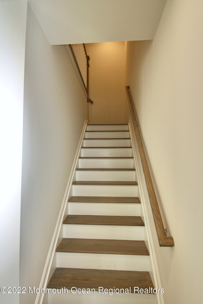 Building Photo - 1206 Arose Ln