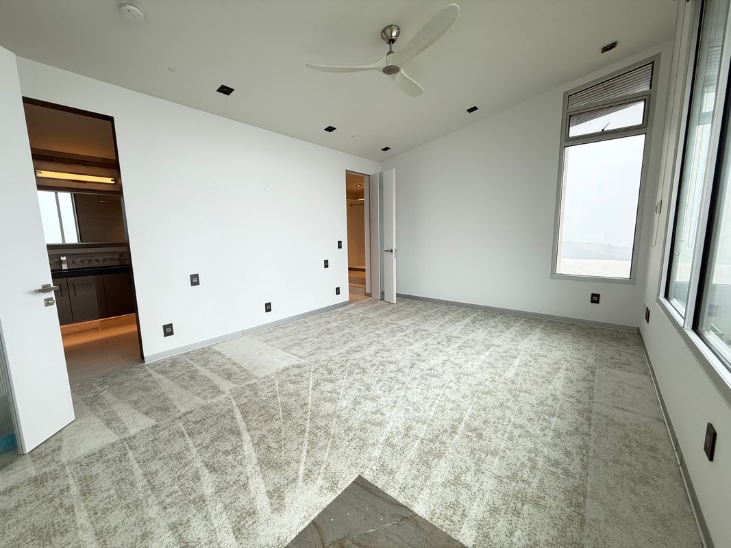 Building Photo - 4340 Prefumo Canyon Rd