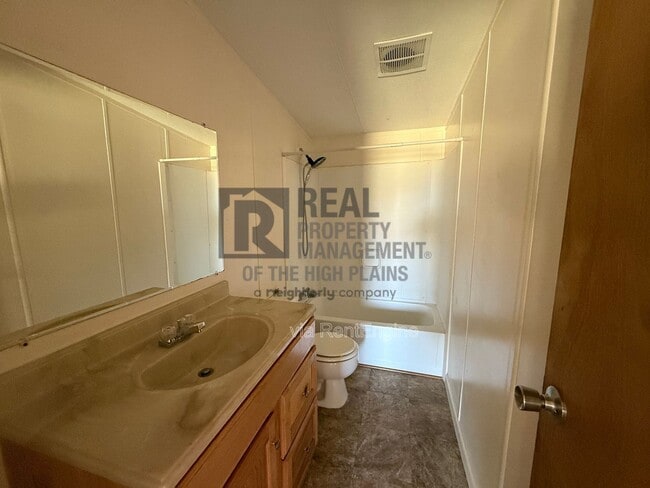 Building Photo - 7900 Upton Rd