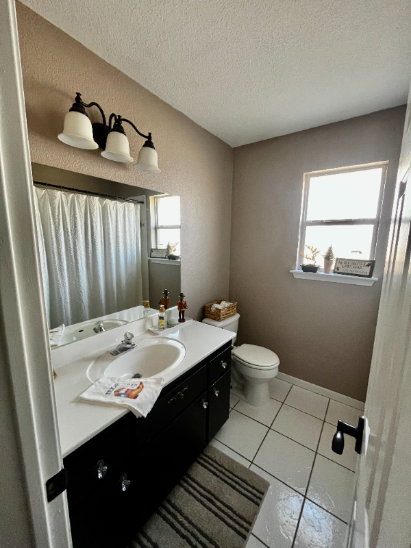 Building Photo - 4110 Embers Dr
