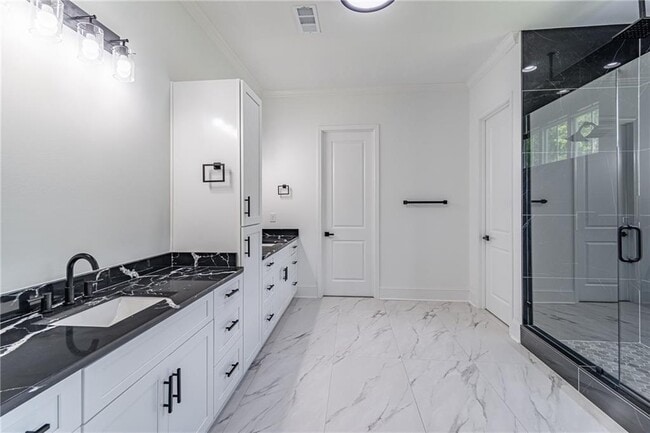 Building Photo - 140 Maranatha Trail