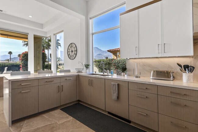 Building Photo - 80335 Merion