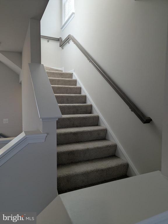 Building Photo - 294 Watercourse Dr