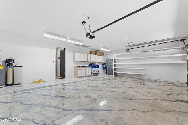 Building Photo - 3016 W Ironwood Cir