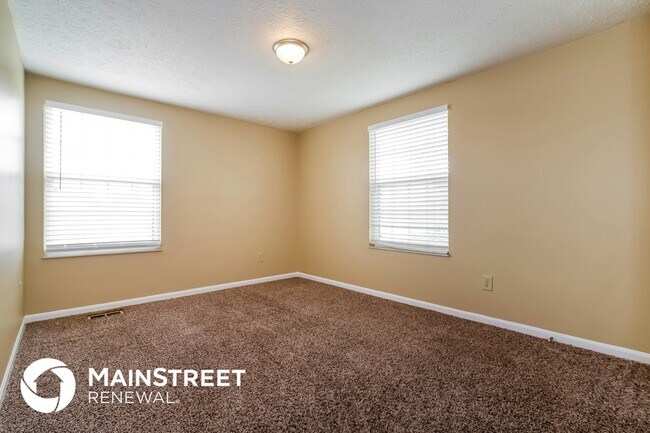 Building Photo - 7727 Maradona Dr S