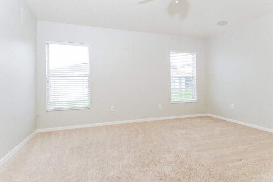 Building Photo - 12749 Evington Point Dr