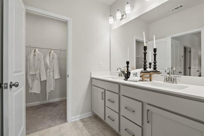 Building Photo - 339 Sammon Wy