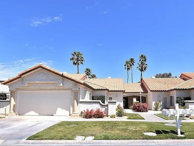 Primary Photo - 210 Desert Falls Dr E