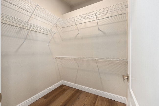 Building Photo - 6523 NW 109th Pl