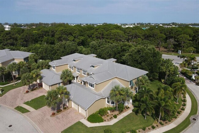 Building Photo - 10600 Lemon Creek Loop