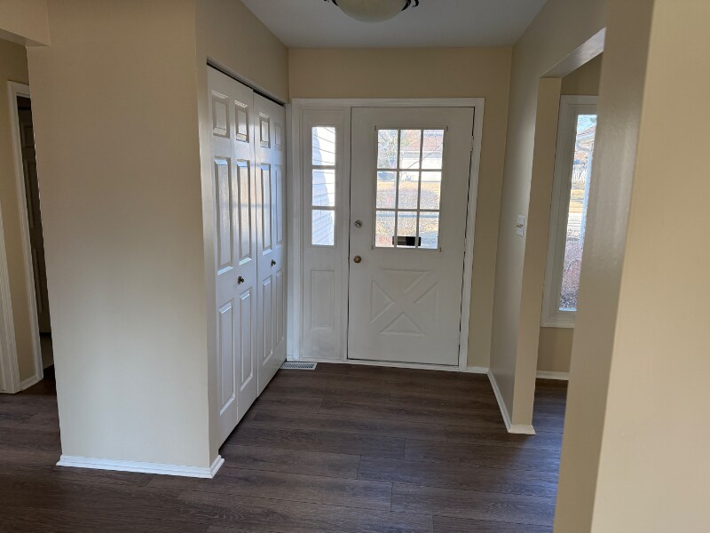 Building Photo - 1431 Brookwood Cir