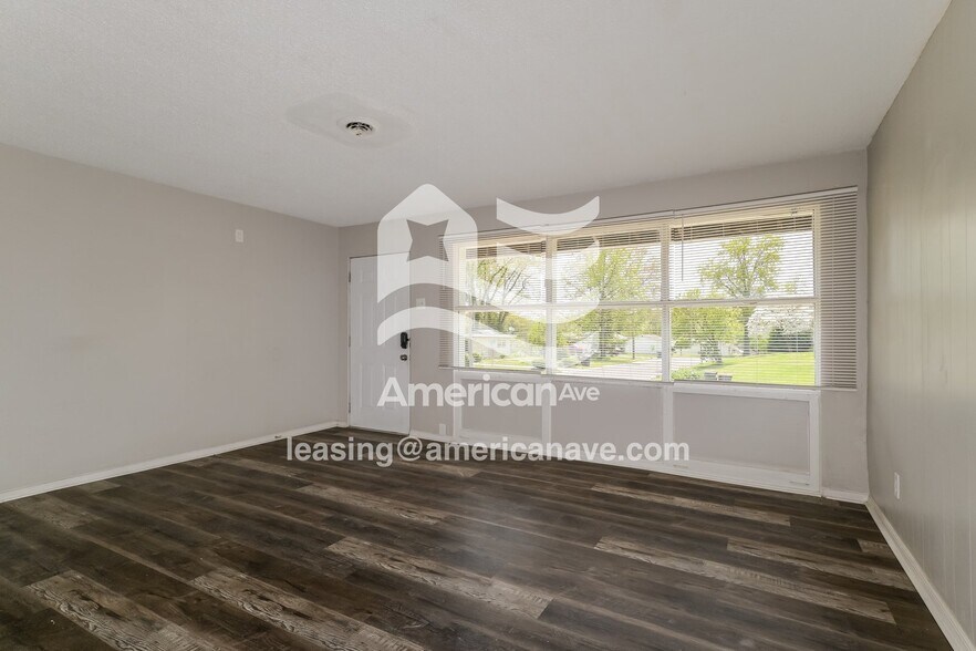 Building Photo - 8433 Engler Ave