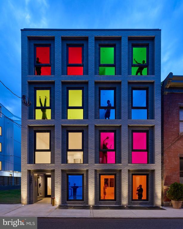 Building Photo - 2007 Cambridge St