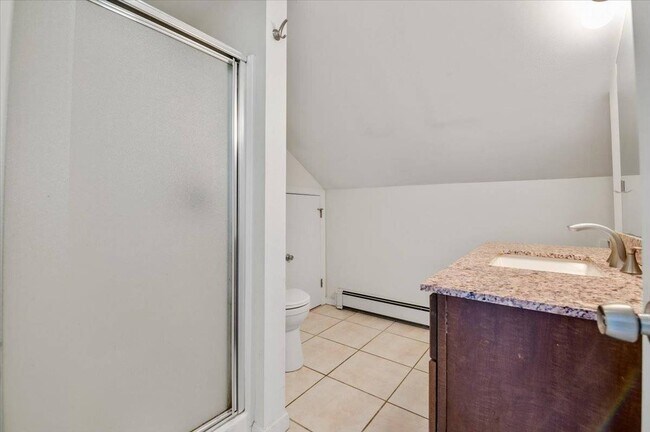 Building Photo - 25 A Gardners Ln