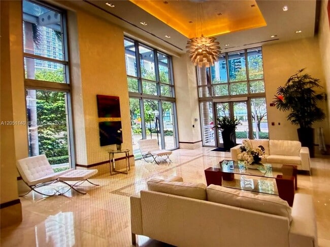 Building Photo - 1050 Brickell Ave