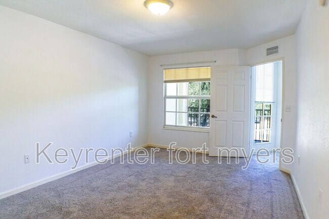 Building Photo - 4113 Residence Drive