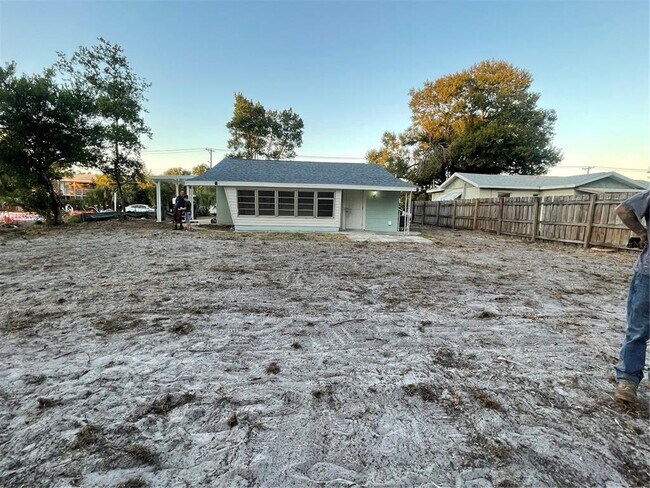 Building Photo - 3414 W Ballast Point Blvd