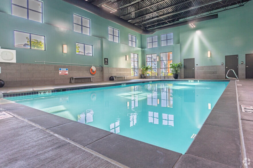 Primary Photo - Waterview Crossing Apartments