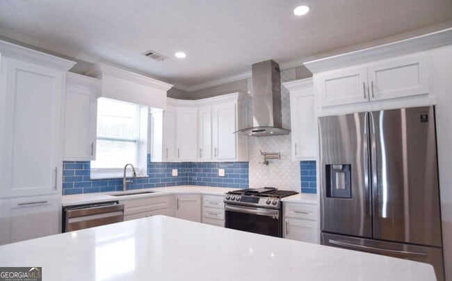 Building Photo - 6616 Splashwater Dr