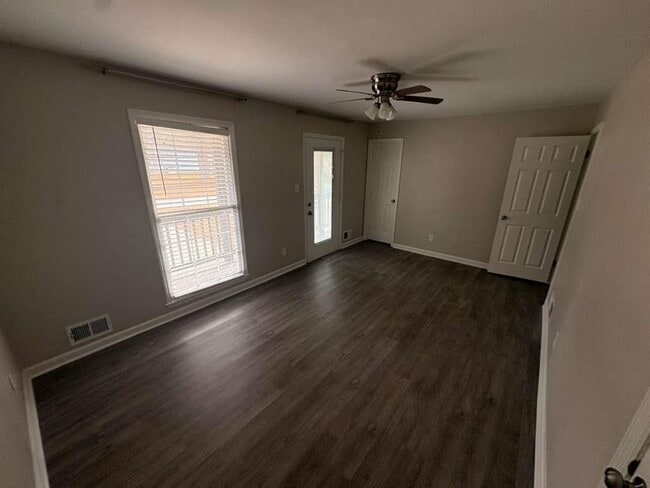 Building Photo - 259 Mediterranean Ln