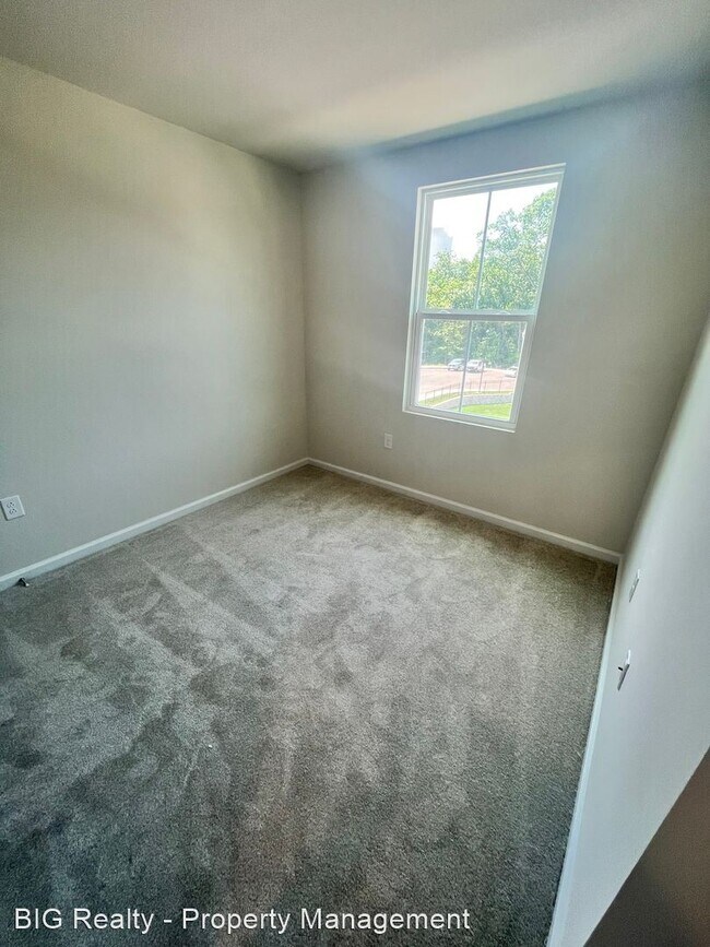 Building Photo - 3 br, 2 bath House - 104 Van Fleet Circle