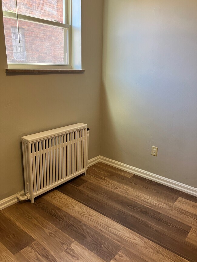 BEDROOM - 4322 Schenck Ave