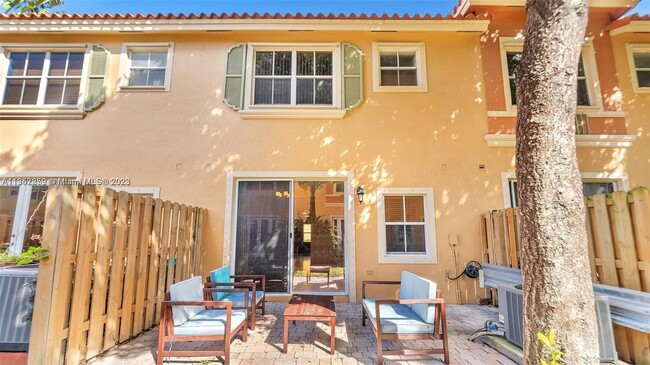 Building Photo - 4967 Tradewinds Ter
