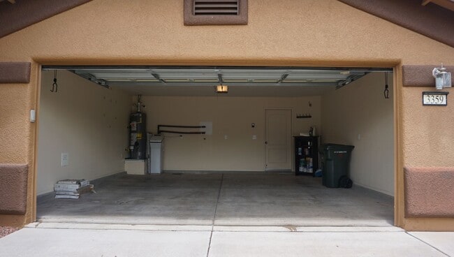 Building Photo - 3359 Zion Ct