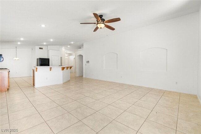Building Photo - 1530 Misty Sky Dr