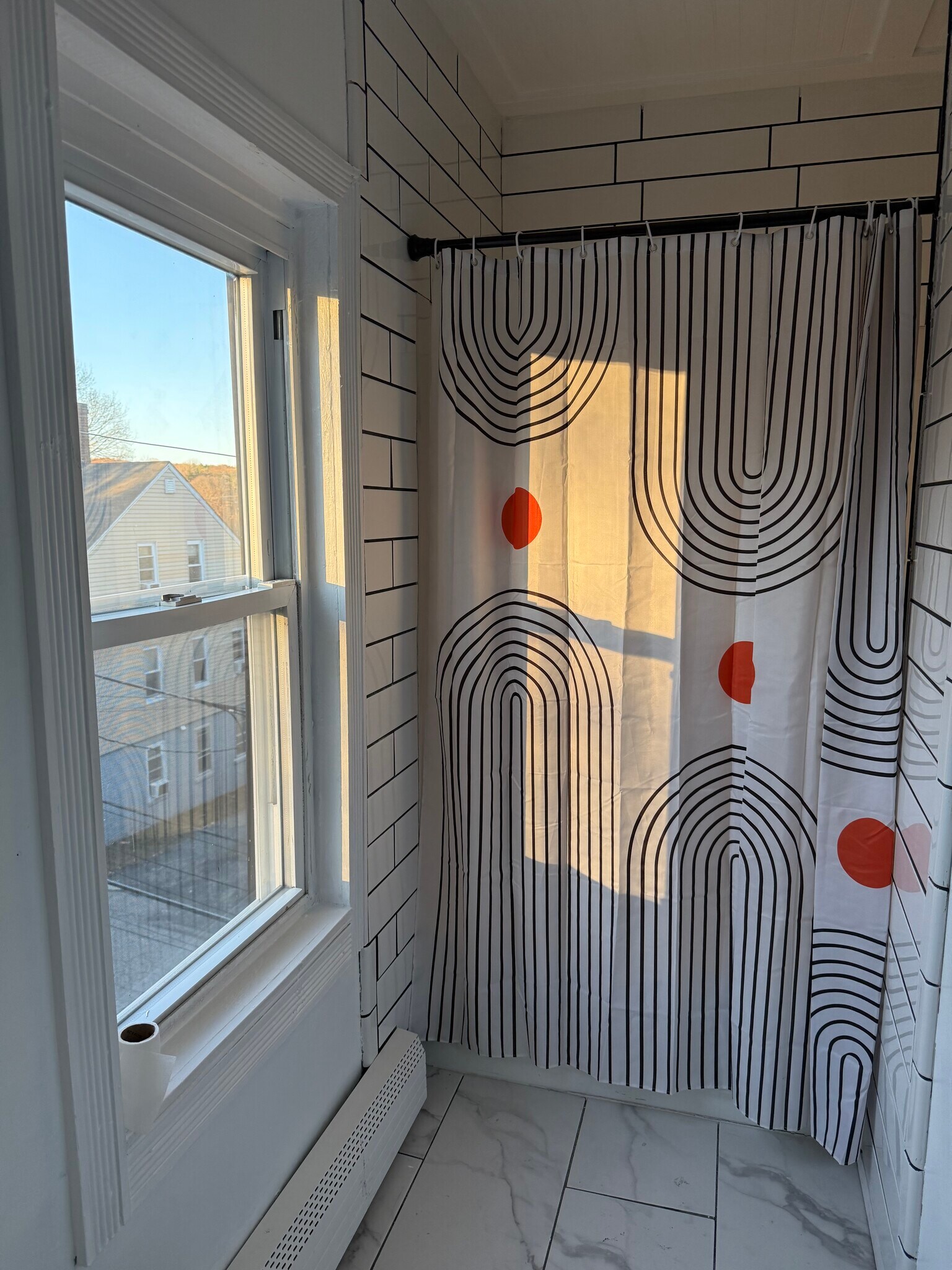 3rd Floor Bathroom View - 69 Winchester St