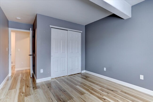 Building Photo - Stunning 5Bed/4Bath Home in the Heart of Erie