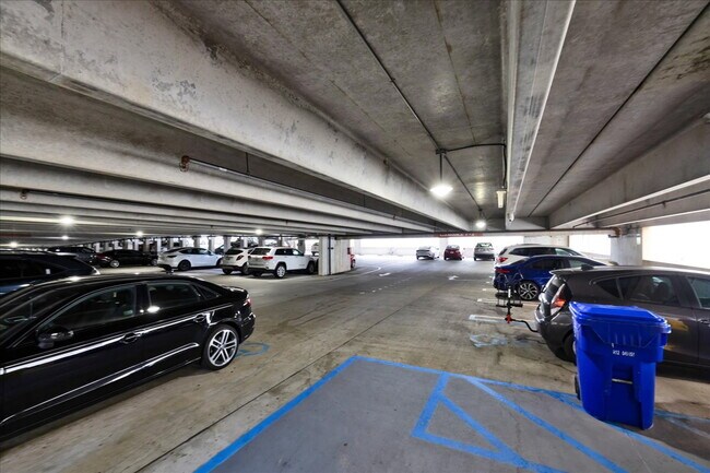 Building Photo - City Place Tower Condominium, Unit 801: Se...