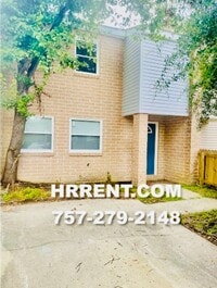 Building Photo - Beautiful recently Renovated 2 Bedroom 1.5...