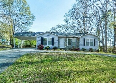 Building Photo - 1041 Hilltop Dr