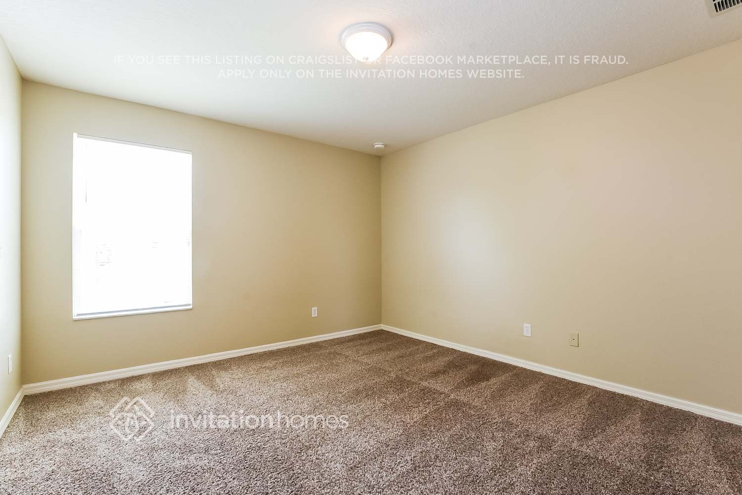 Building Photo - 15696 Galbi Dr