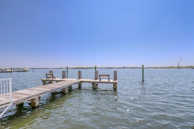 Building Photo - 3800 Washington Rd