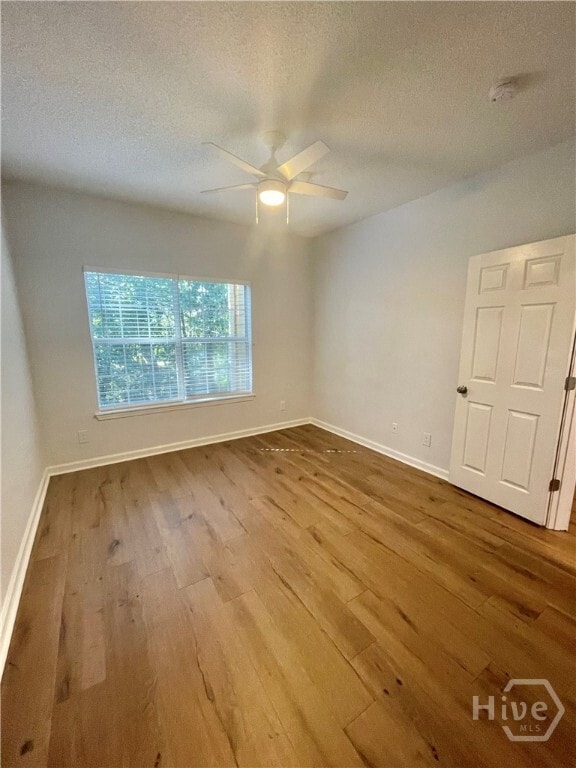 Building Photo - 3206 Walden Park Dr