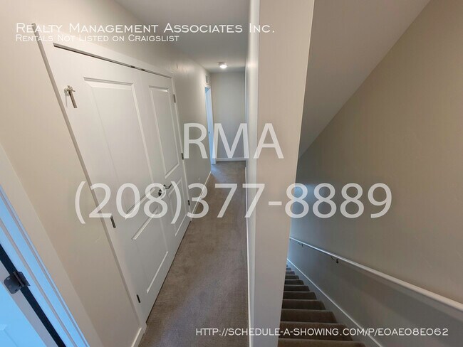 Building Photo - 2292 W Kootenai St