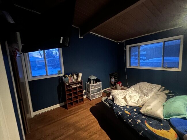 Building Photo - 233 Natoma Ave