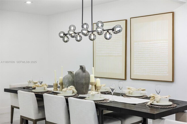 Building Photo - 1651 SW 13th Ave