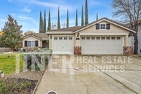 Building Photo - 134 John Henry Cir