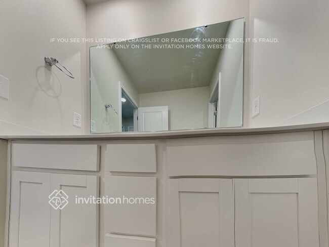 Building Photo - 7316 Olive Coast St