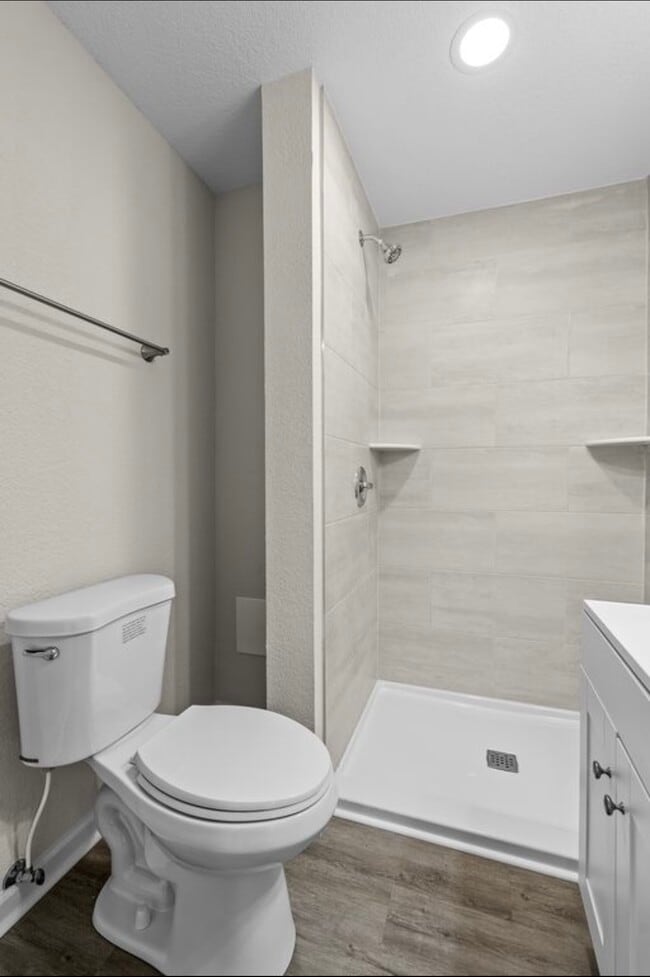 Building Photo - Jackson