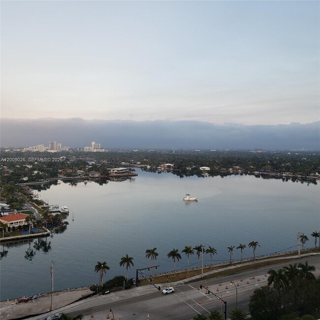 Building Photo - 1201 S Ocean Dr