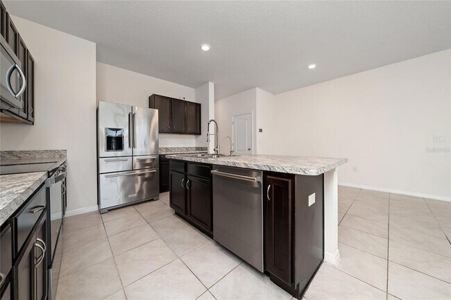 Building Photo - 265 Feltrim Reserve Blvd