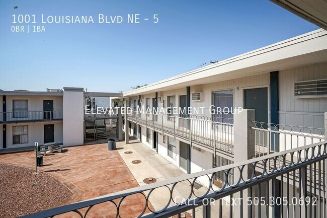 Building Photo - 1001 Louisiana Blvd NE