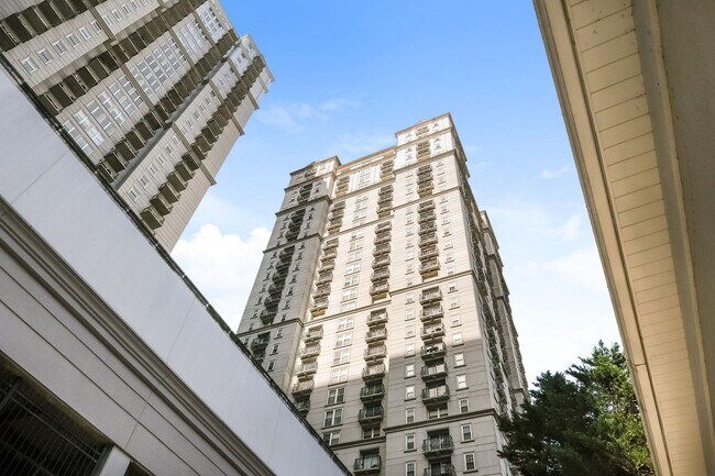 Building Photo - 199 14th St NE