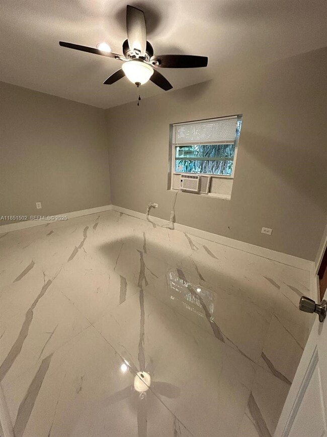 Building Photo - 2071 NE 167th St